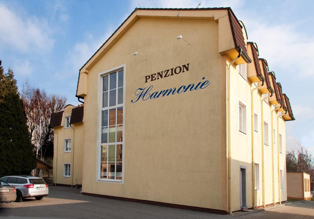 Penzion Harmonie Chodov  Exteriör bild